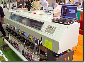ЗЕНОН на DIGIPRINTMEDIA-2003: Фоторепортаж с выставки