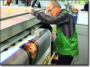 ЗЕНОН на DIGIPRINTMEDIA-2003: Фоторепортаж с выставки