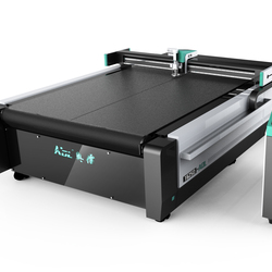 Планшетный раскройщик AOL 1625, рабочий стол 1600 х 2500 мм