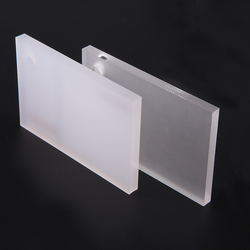 Акриловое стекло ZENOCRYL Satin (односторонний сатин), литое, толщина 4 мм, ZS20000 матовый молочный, 1220 х 2440 мм