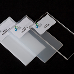 Акриловое стекло PLAZCRYL, экструзионное, толщина 2 мм, прозрачный, 2050 х 3050 мм