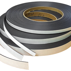 Магнитная полоса ZENOMAG, натуральный, с бюджетным клеевым слоем, толщина 1.5 мм, 19 мм х 30 м